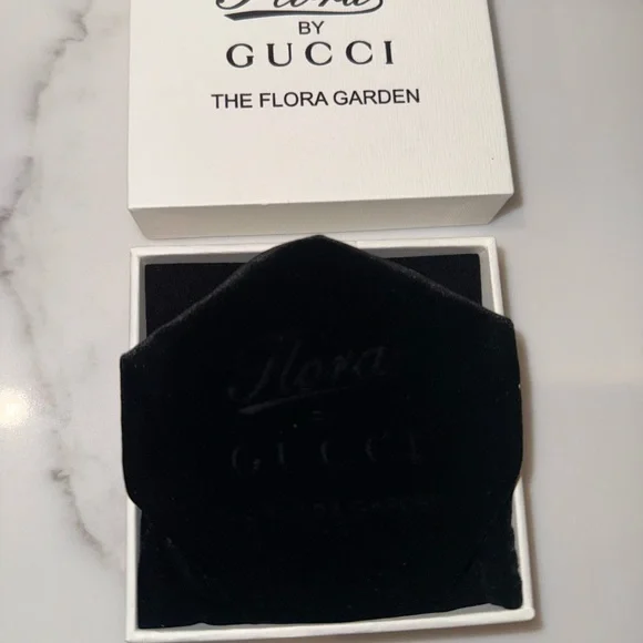 New Gucci Silver Flora Compact Mirror - Picture 4 of 12